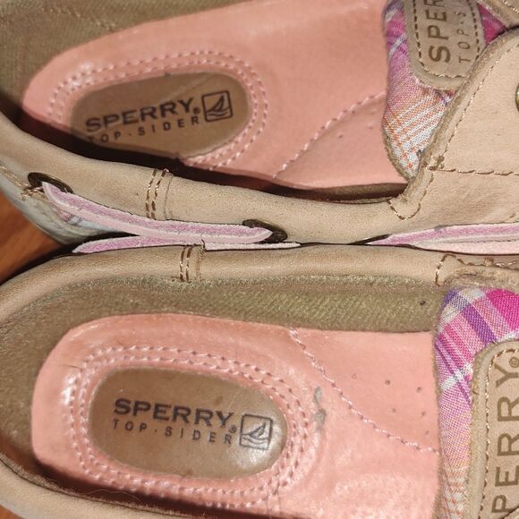 Sperry top sliders pink plaid ladies. Sz 6.5 EUC worn once or twice - Picture 6 of 9